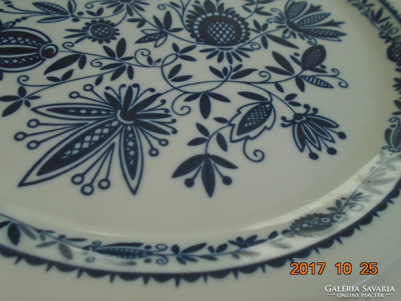 2 Lilien porcelain austria bowls with a cobalt blue rich flower pattern