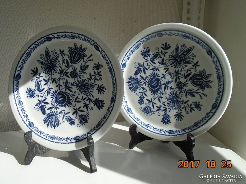 2 Lilien porcelain austria bowls with a cobalt blue rich flower pattern