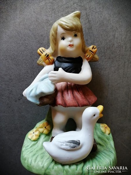 Kislány libával, bájos biszkvit  figura