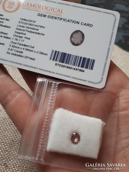 Original padparadsha sapphire 0.67 Ct inspected!! With a real certificate