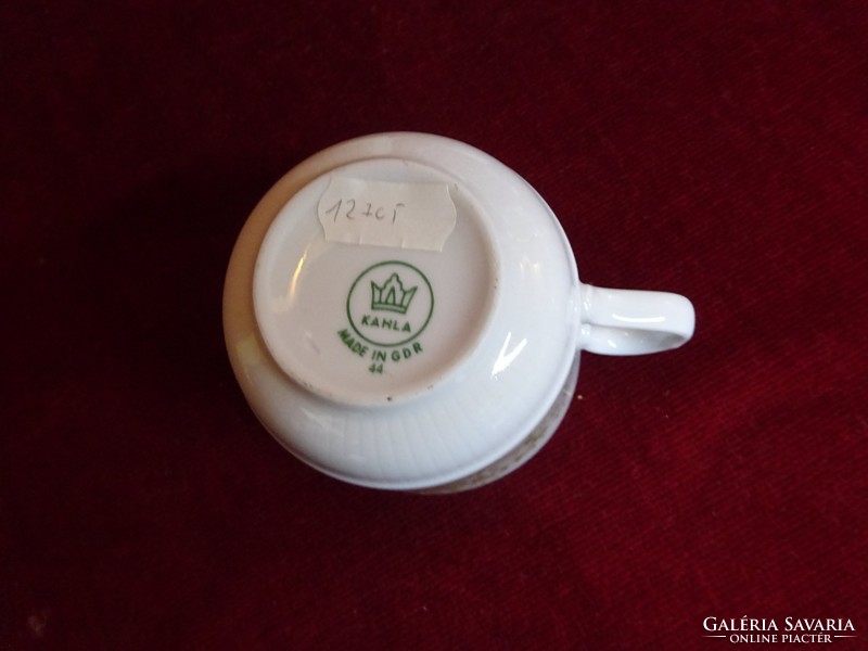 Kahla quality German porcelain tea set for two people. He has!