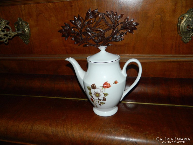Wawel lengyel nagy virágmintás tea kiöntő