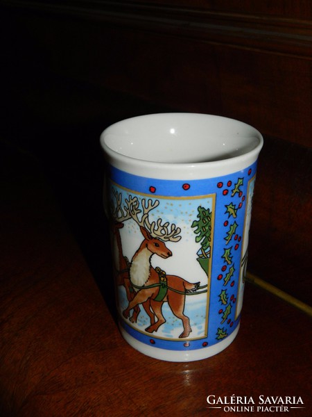 Santa's Christmas mug with a fairytale scene is marked!