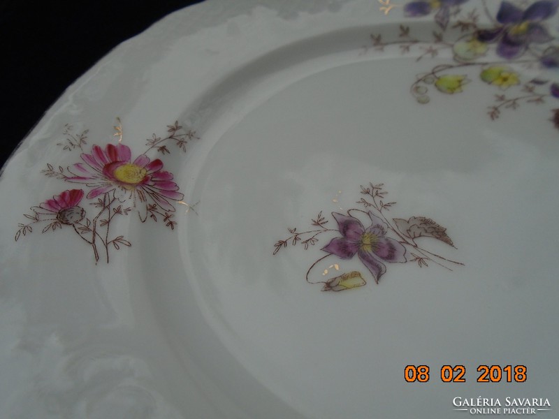 Antik szecessziós egyedi kézzel festett virágmintás dombormintás tányér
