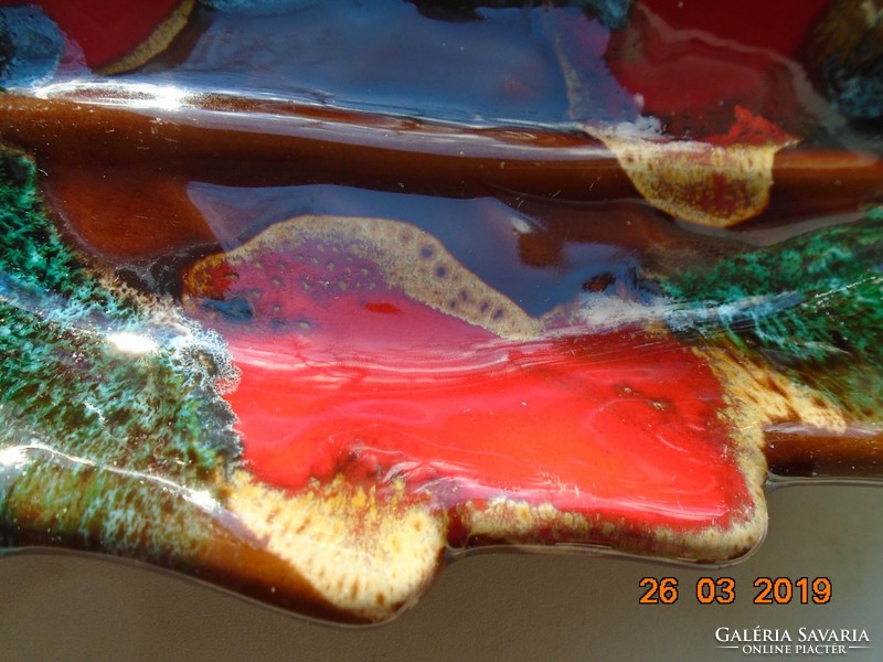 Vallauris écum de mer (=sea foam) signature plate