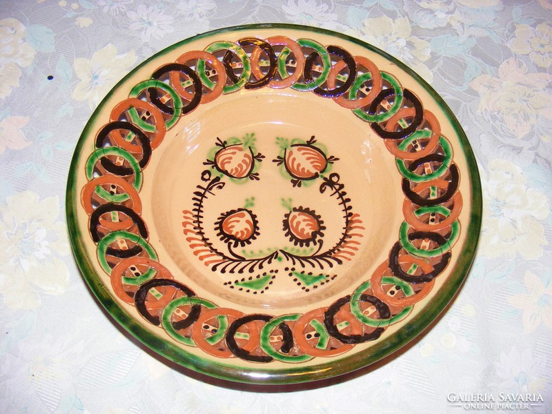 Mikola Karcagi large ceramic wall plate, offered in perfect condition!