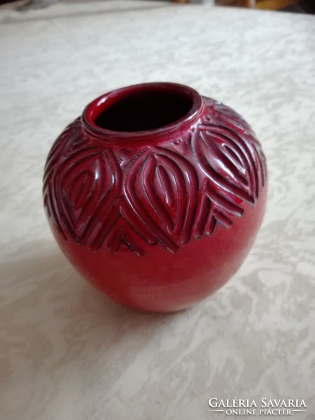 Italian ceramic vase, 12 cm high