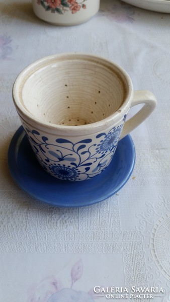 Antik,német kerámia teás csésze, szűrővel eladó!