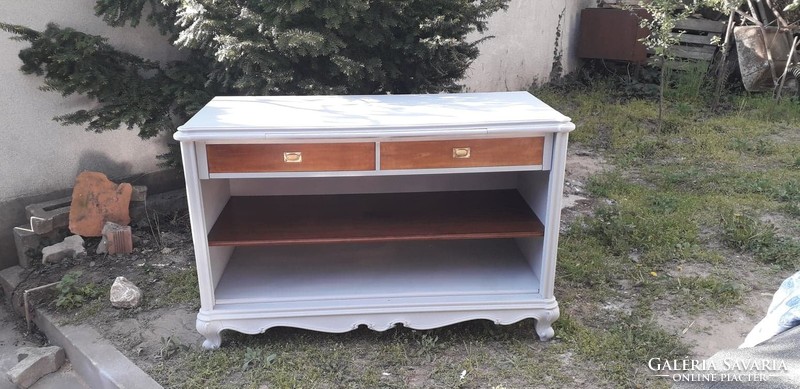 Provence vintage antique baroque chest of drawers