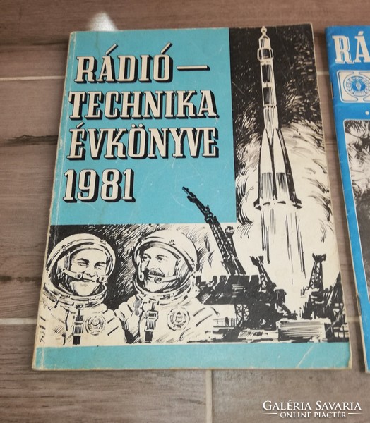 Rádiótechnika évkönyve 1981, Rádiótechnika 1983, Rádiós könyv, könyvek 