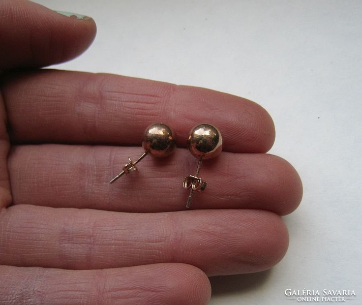 Gold-plated silver larger sphere earrings