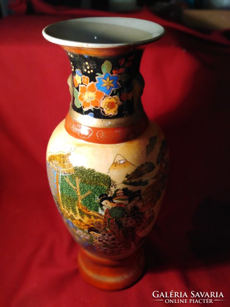 1222 Régi nagy méretű jelenetes kínai váza 35 cm 