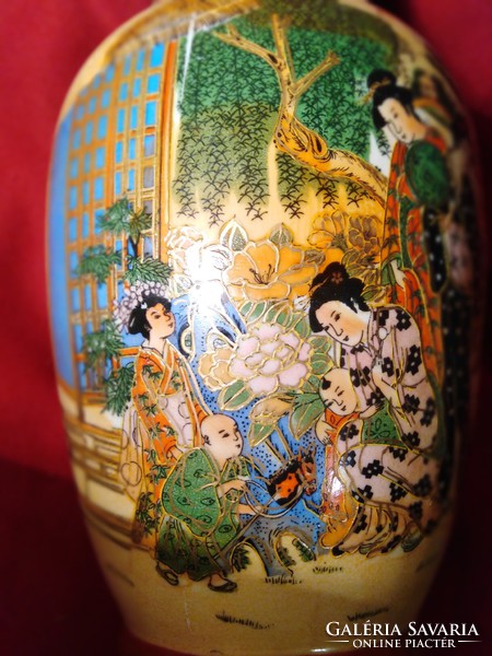 1222 Régi nagy méretű jelenetes kínai váza 35 cm 