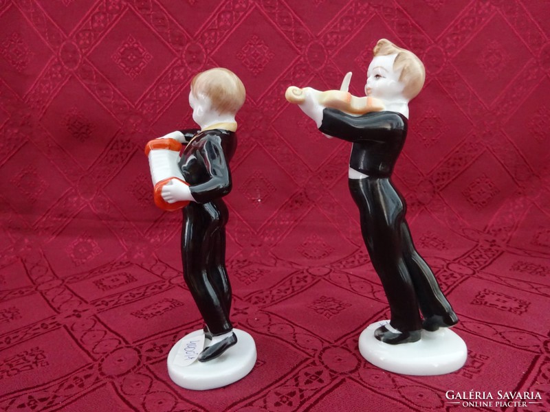Hollóházi porcelán hegedűs muzsikus fiúk, , magassága 14,5 cm. Vanneki!