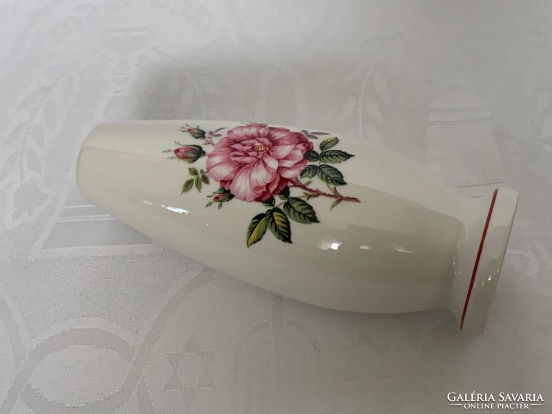 Aquincumi rózsás porcelán váza, 16 cm.