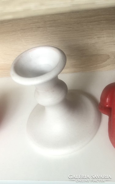 Ceramic candle holder with candle (red and white)