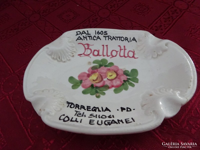 Antique Italian ashtray, trattoria ballot. Its size is 14.5 x 10.5 cm. He has!