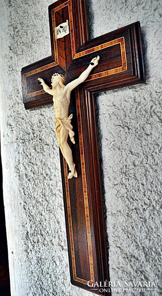 36. Antique, ivory Jesus Christ (15.3Cm), 45cm imposing crucifix, cross, corpus