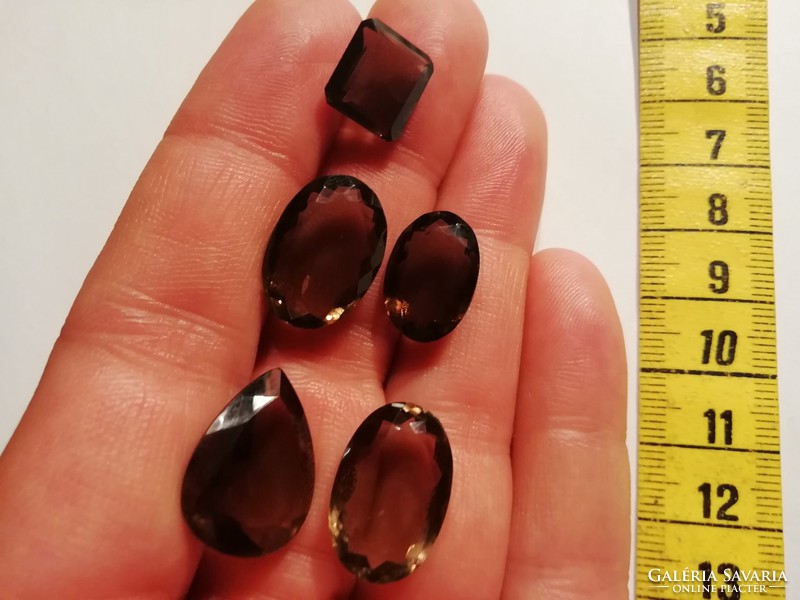 Faceted smoky quartz 10 kt jewel stones, mineral