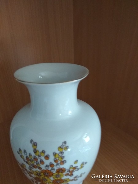 Hollóházi aranyozott váza