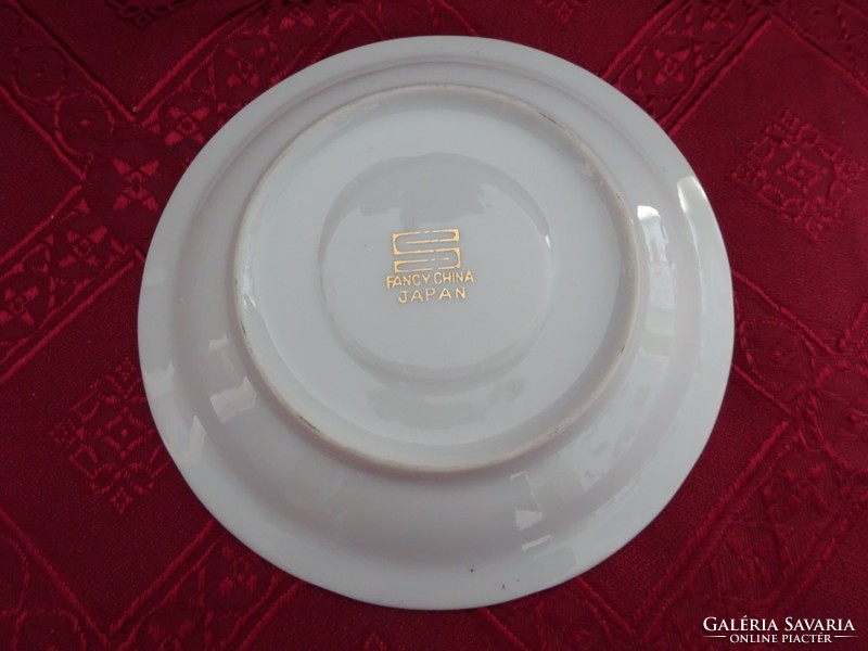 Japanese porcelain coffee cup coaster, diameter 13 cm. He has!