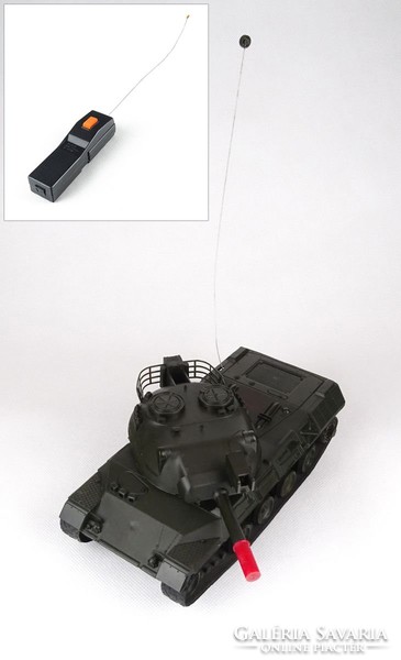 1A670 Retro működő távirányítós tank 21 cm