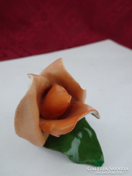 Aquincum porcelán, kézzel festett rózsa, hossza 5,6 cm. Vanneki!