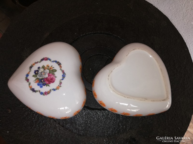 Heart shaped bonbonier, jewelry holder, nostalgia piece