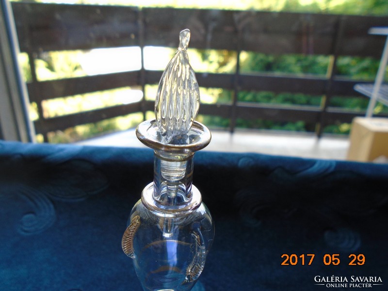 Egyiptomban vásárolt kézműves parfümös üveg aranyozott rátétes dombor mintával