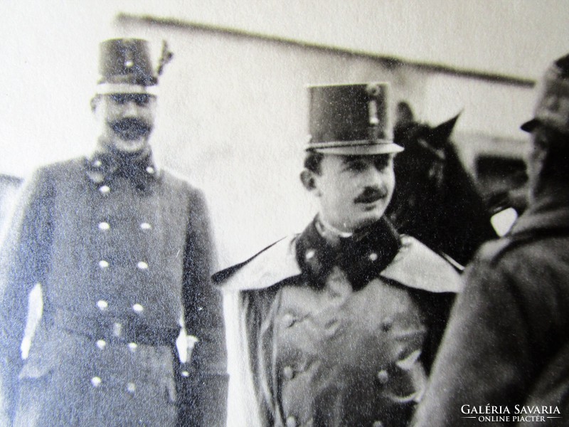 HABSBURG BOLDOG IV. KÁROLY KIRÁLY FRONTON KATONÁK -KAL NAGY SAJTÓ FOTÓ 1916