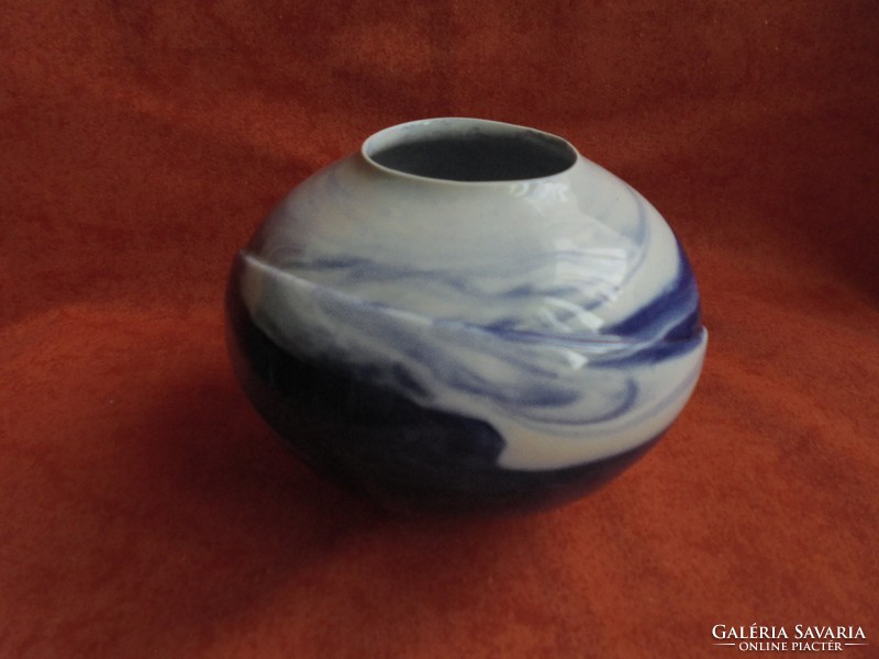 Aquincumi aqua porcelán váza