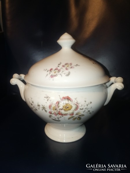 Soup bowl with lid antique beautiful floral ears! Festive elegant luxury from antique. Coma in nature!