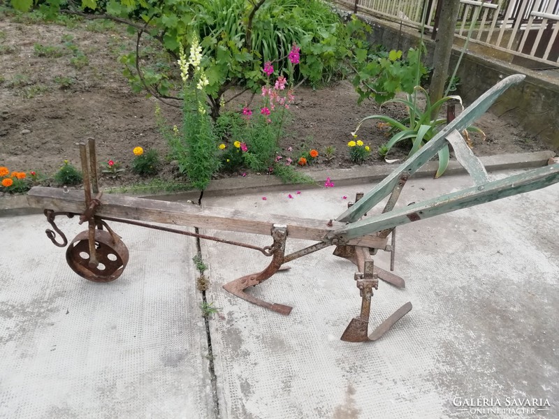 Antique horse plow