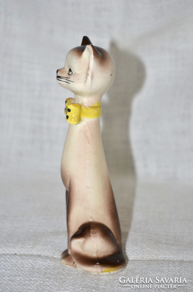 Bűbájos macska figura  ( DBZ 002 )
