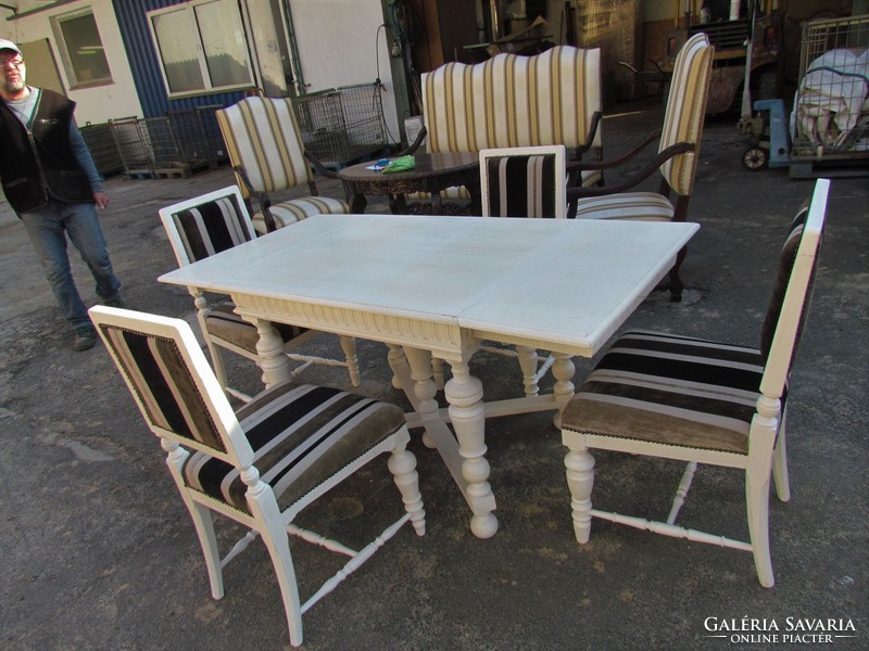 Antik  Neoreneszánsz asztal + 4db szék (restaurált)