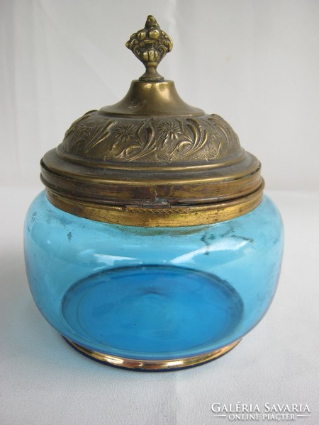 Rosehip old blue glass bonbonier with copper lid