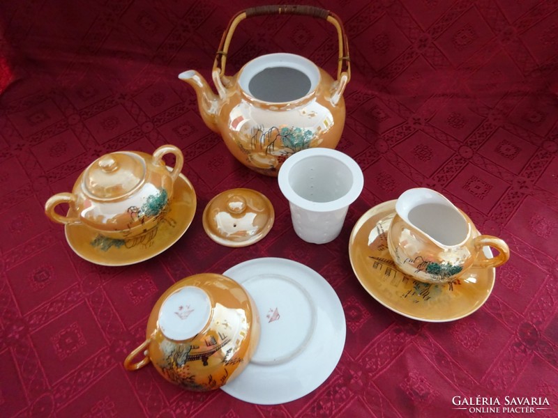 Japanese eggshell porcelain, tea set for 6 people. He has!
