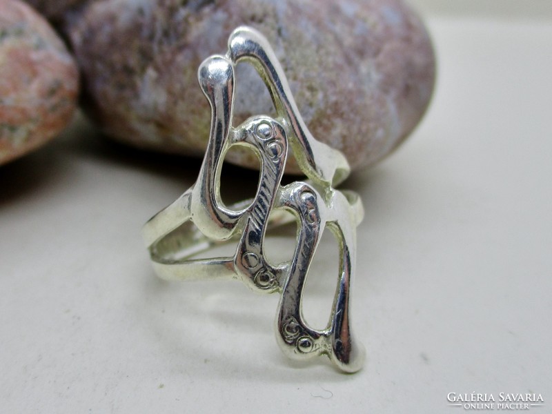 Különleges kézműves ezüst  gyűrű 