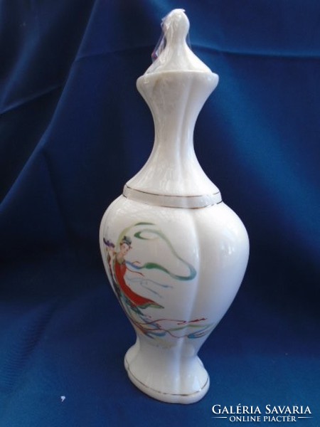 Régi keleti porcelán váza nagyon szép festéssel  29,5 cm magas