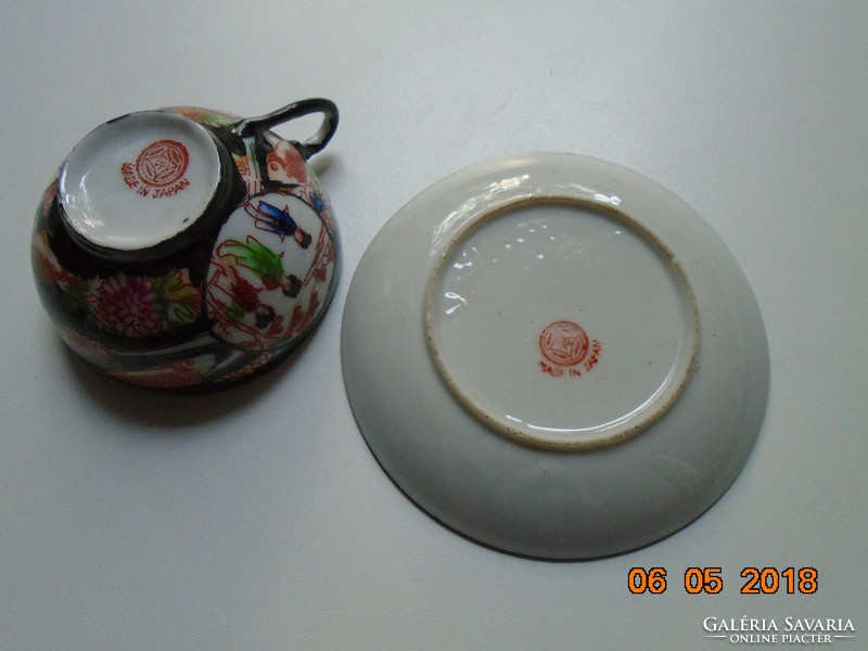 Kutani kézzel festett brokát ponty és gésa minta japán tojáshéj kávés csésze alátéttel