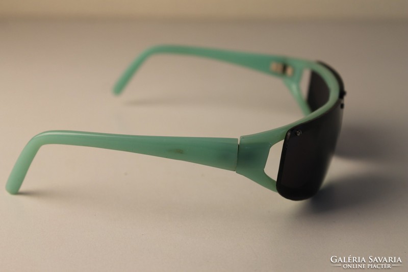 Retro műanyag száras napszemüveg 