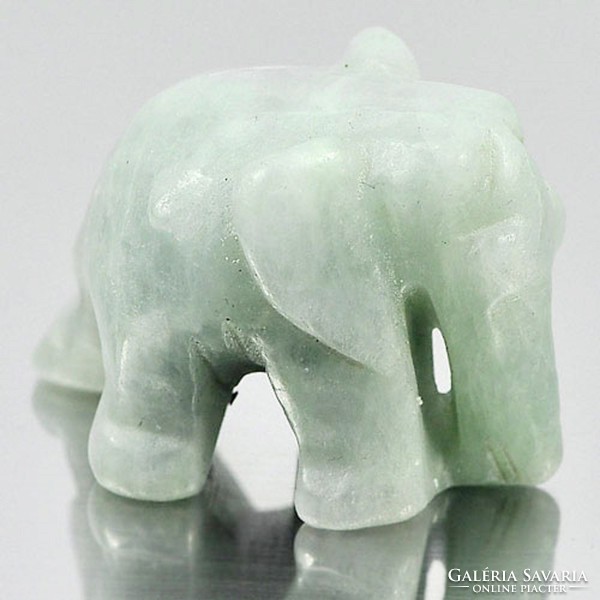 Real, 100% natural light pastel green Thai jade elephant figurine 52.38ct (25mm)