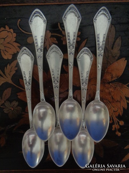 Silver garland coffee spoons circa 1920