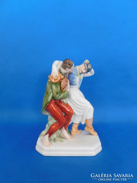 Herend reveling couple