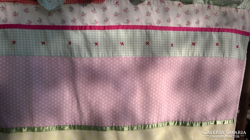 Dekoratív gyermekágynemű- patchwork ágytakaró-ágyterítő-paplanhuzat
