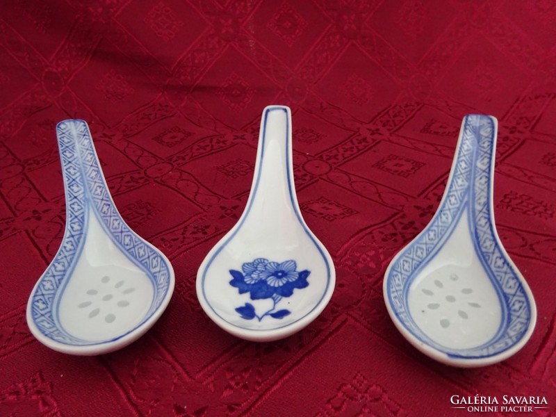 Kínai porcelán kanál, hossza 13,5 cm. Vanneki!