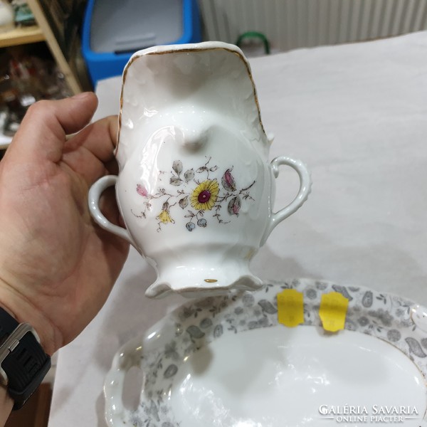 Régi osztrák porcelán szószos tál 