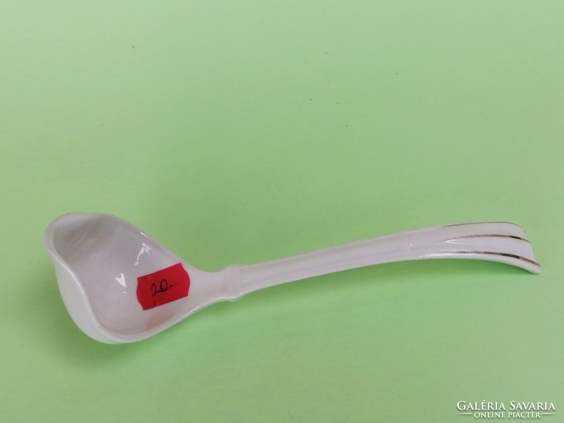 Old porcelain sauce spoon 20.