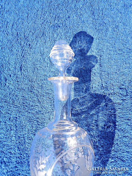 1900 körüli szecessziós jelenetes csiszolt üveg palack