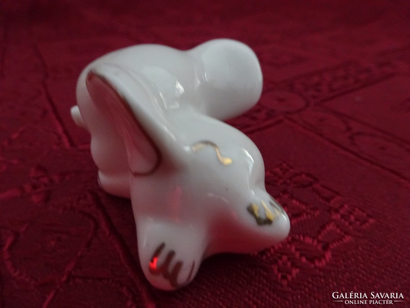 Német minőségi porcelán figura, mini elefánt, hossza 4,5 cm. Vanneki!
